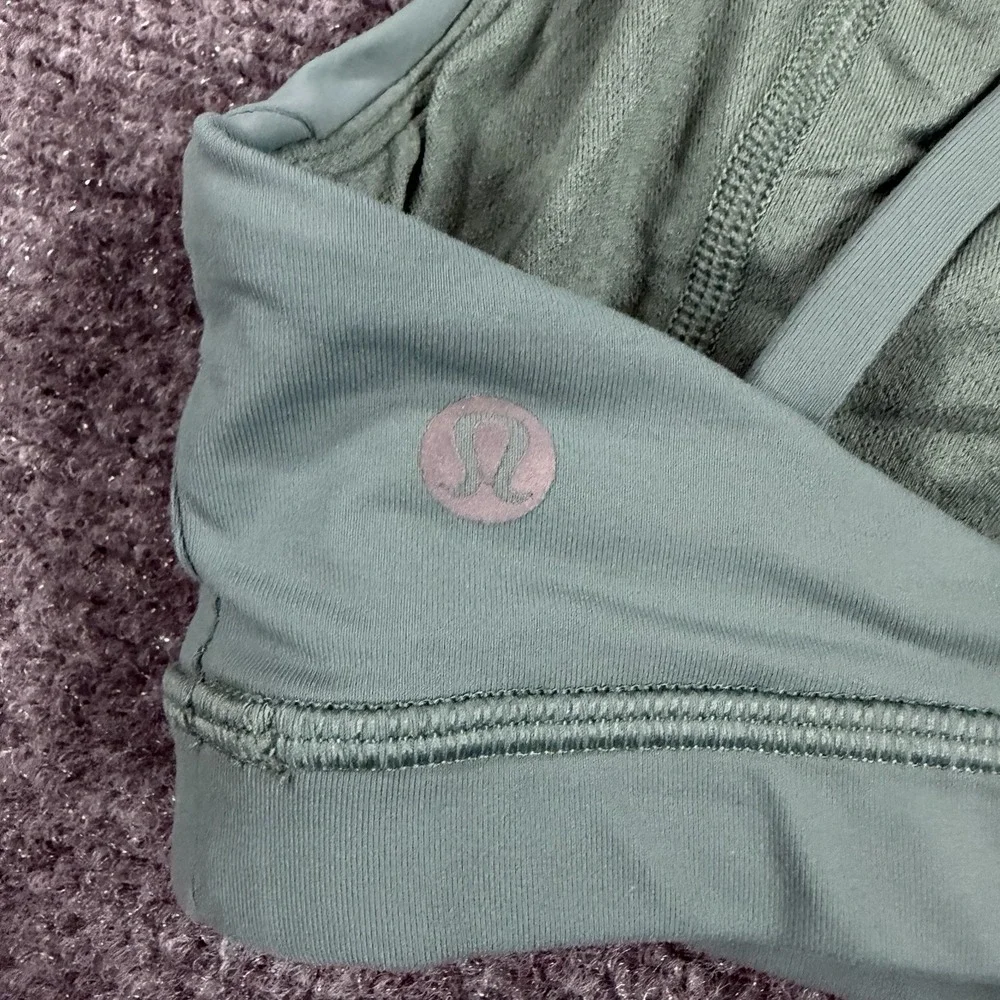 Lululemon Free To Be Serene Bra 8 Green High Neck Gym Active